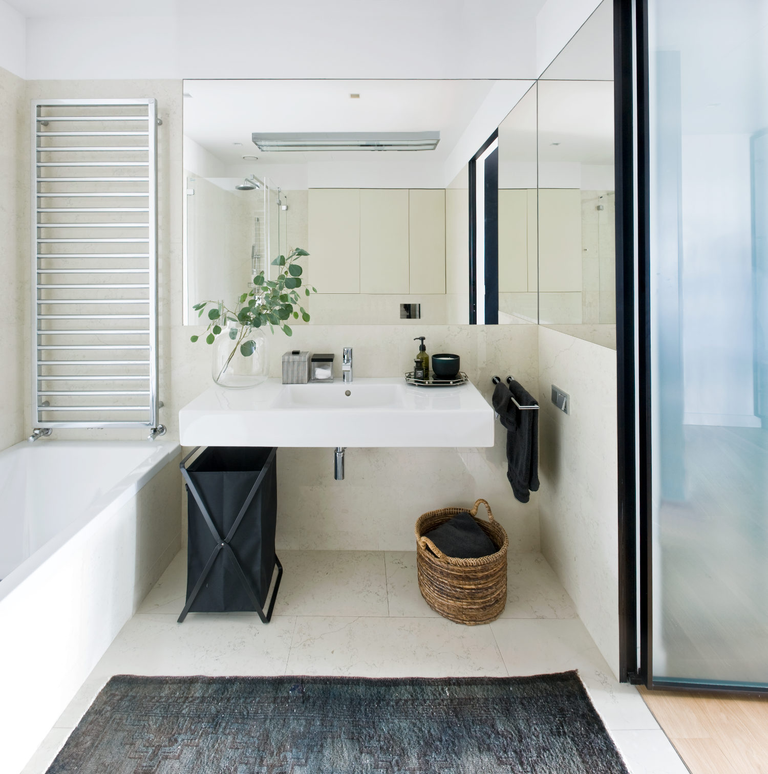 MC Architektura Wnętrz - Apartament Cosmopolitan Warszawa