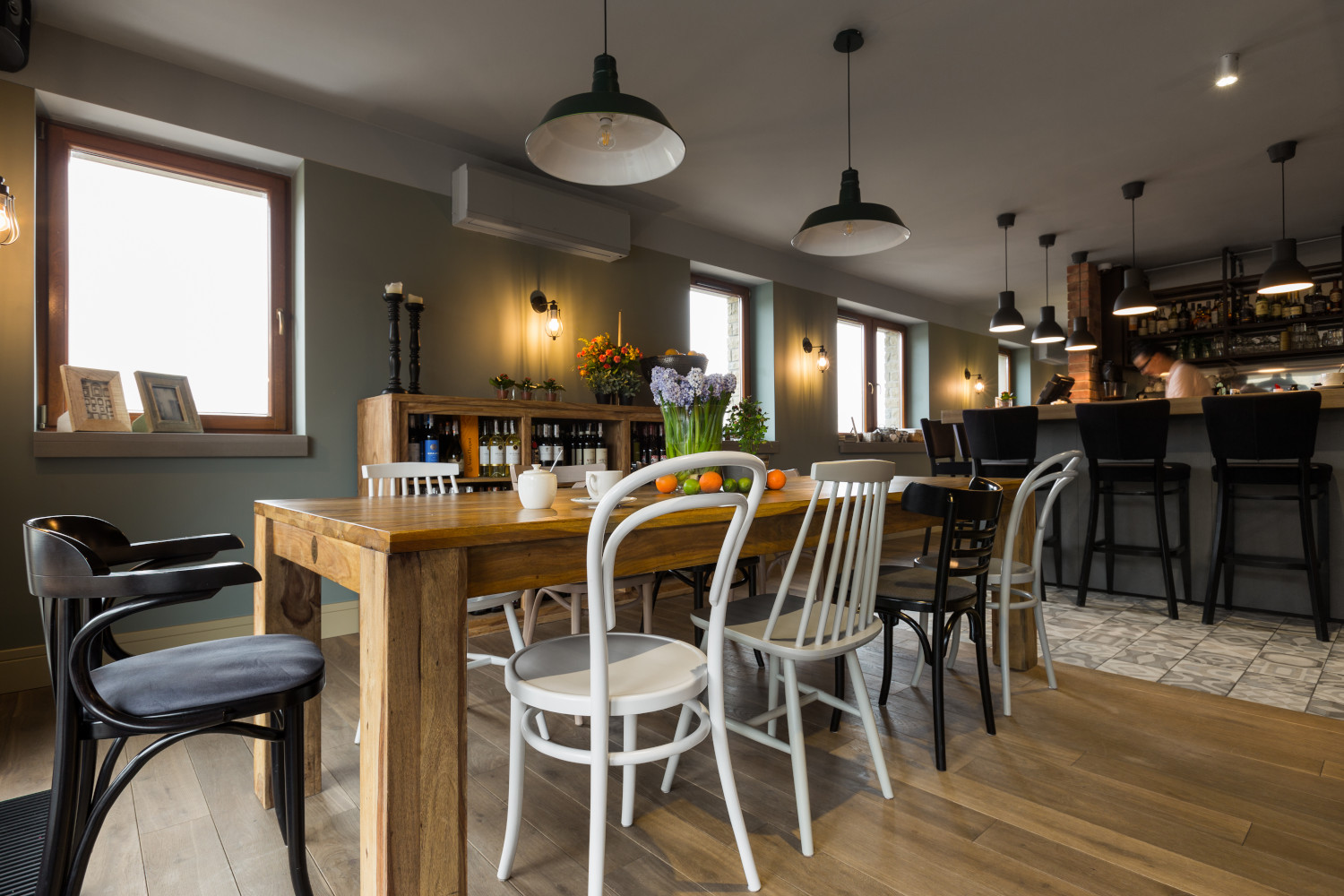 MC Architektura Wnętrz - Klub Parkowe Wzgórze