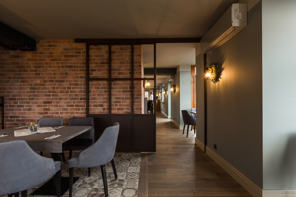 MC Architektura Wnętrz - Klub Parkowe Wzgórze