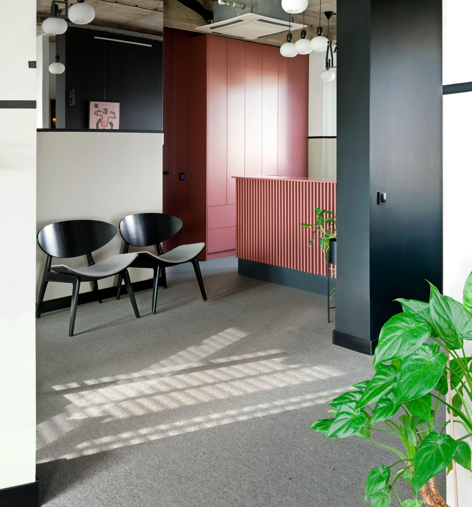 MC Architektura Wnętrz - Biuro Księgowość Polska